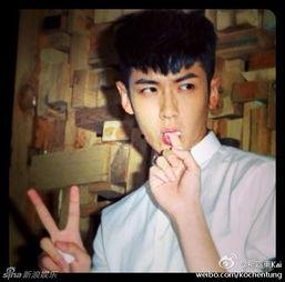 台湾艺人爆料吸毒视频,娱乐圈风波再起 第1张 台湾艺人爆料吸毒视频,娱乐圈风波再起 第1张